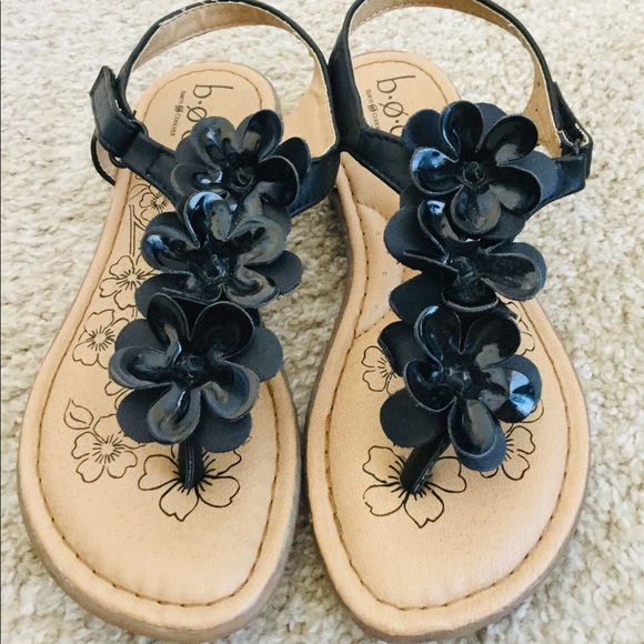 b.o.c. Other - b.o.c Black Flower Sandals